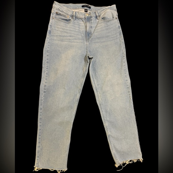 Calvin Klein Women’s Straight Jeans - Picture 7 of 9